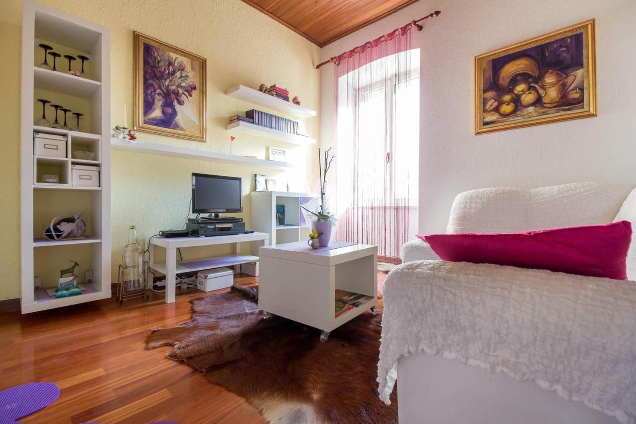 Appartement Kuca Za Odmor Lucy à Pula Extérieur photo